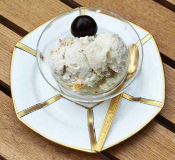 freefrom banana, coconut milk and ginger ice cream