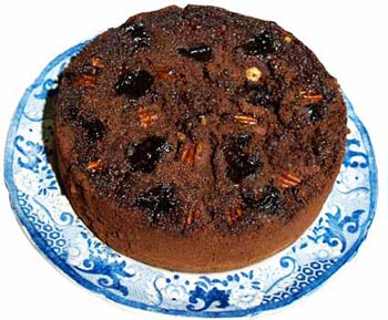 Mocha cake with prunea nd pecans - recipe