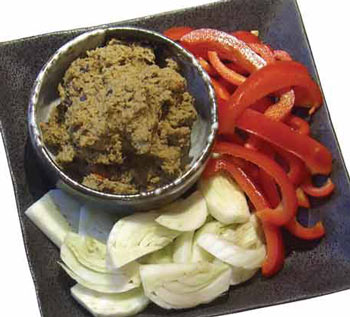 Aubergine and chilli pate