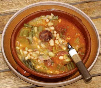 Bean soup with chorizo